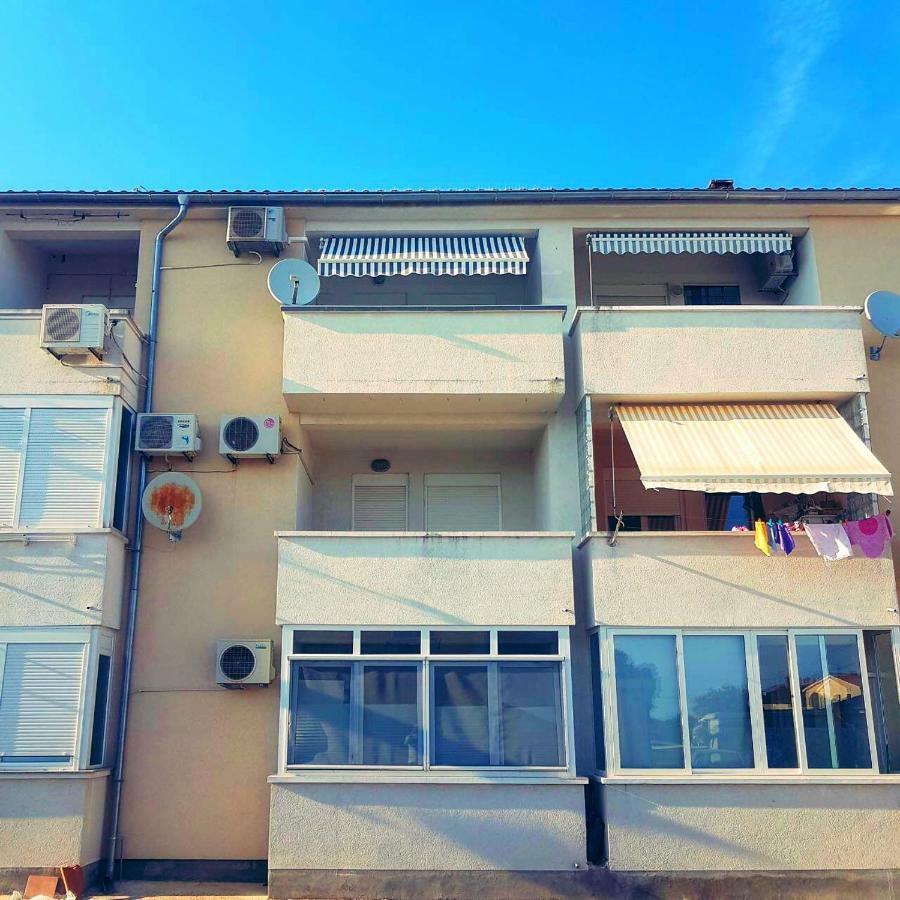 Apartment Alice Pula Exteriér fotografie